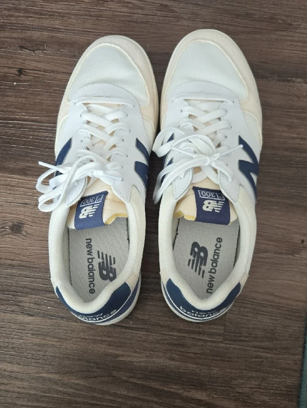 New Balance Men's CT300 White and Blue Low-Top Sneakers